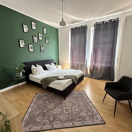 Gemuetliche 2-Zimmer Wohnung Im Zentrum Neumünster Kültér fotó
