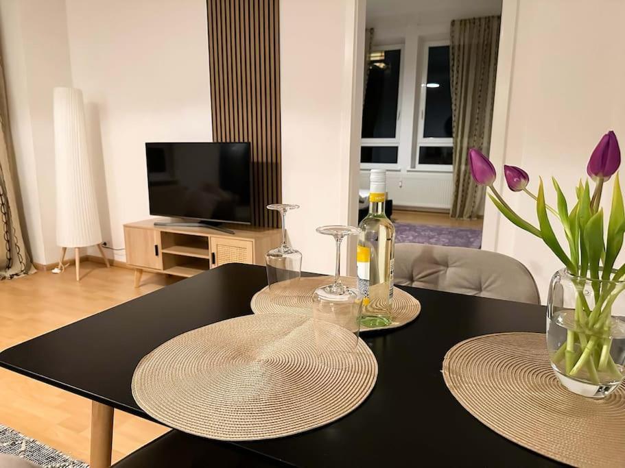 Gemuetliche 2-Zimmer Wohnung Im Zentrum Neumünster Kültér fotó